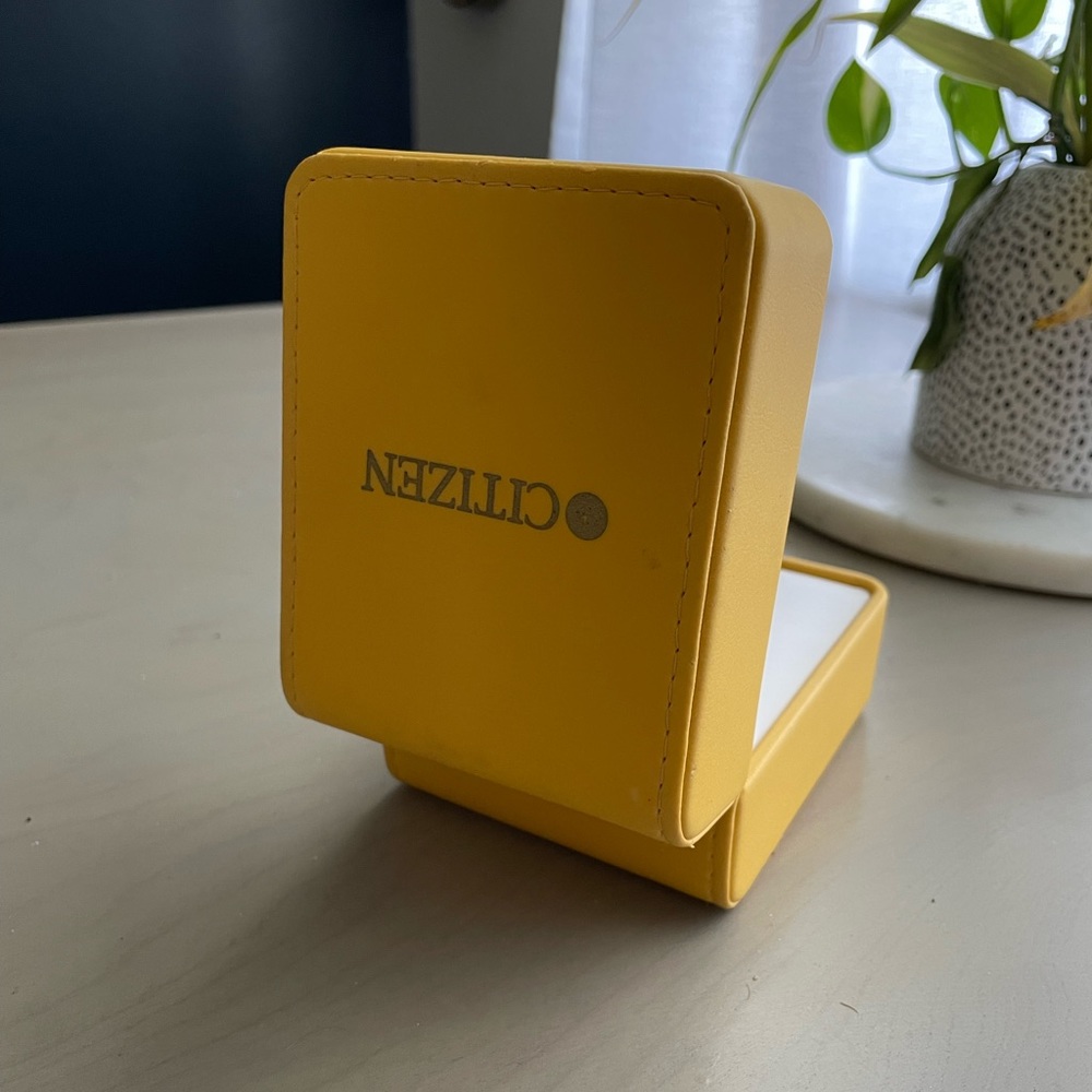 Citizen watch box and used leather band. Watch NOT included.